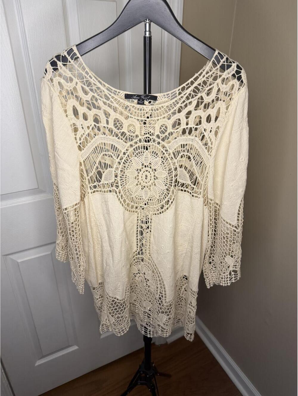Anne French Crochet Lace Tunic Top Size Medium Boho Cream Festival Blouse